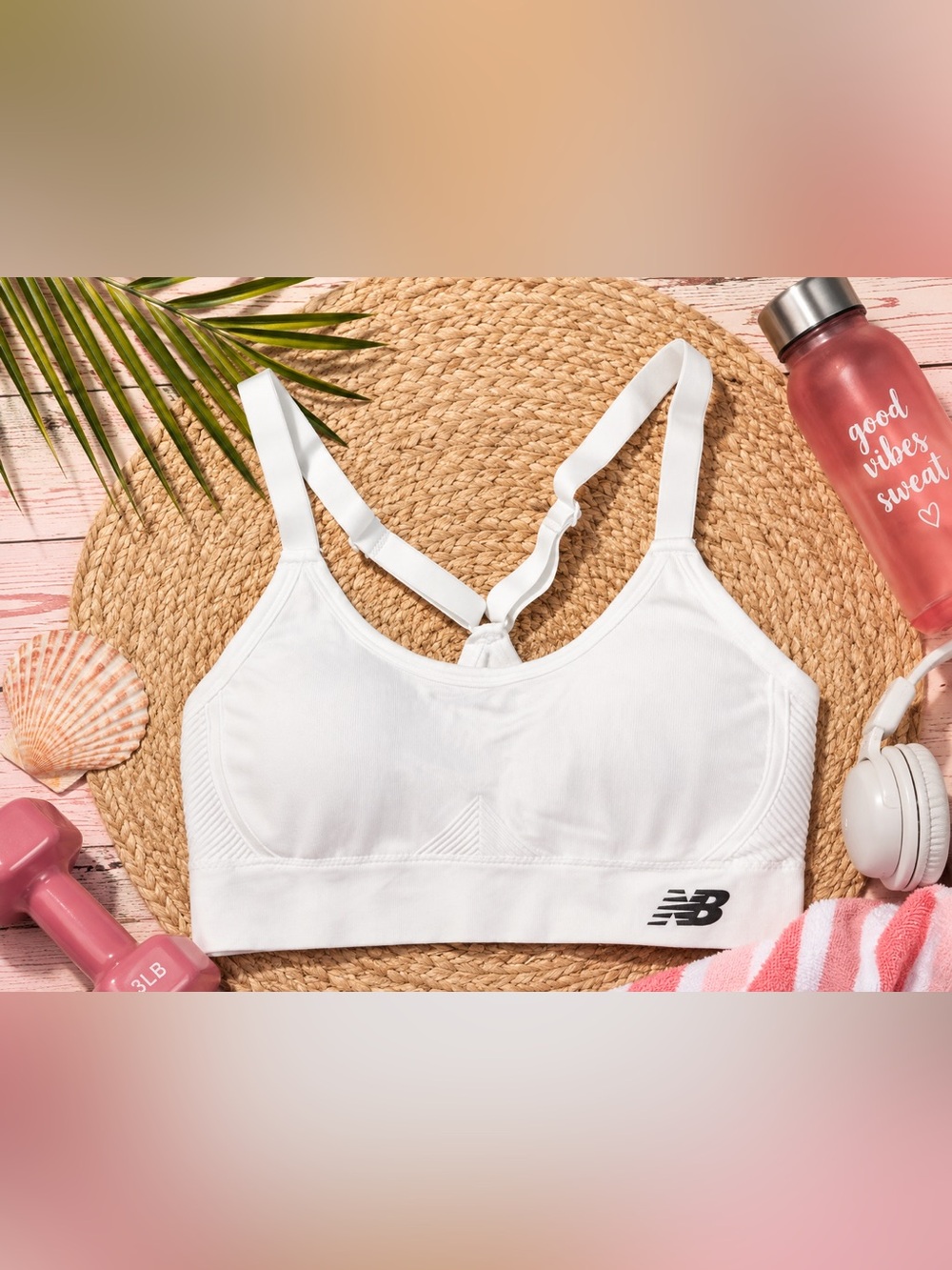 New Balance White Seamless Racerback Sports Bra Adjustable Straps NEW